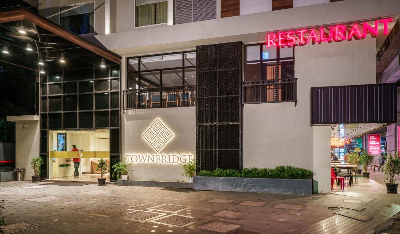 Townbridge Hotels & Suites Коччи Экстерьер фото