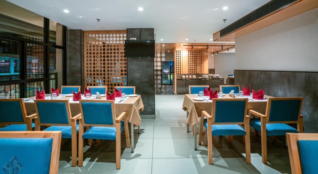 Townbridge Hotels & Suites Коччи Экстерьер фото