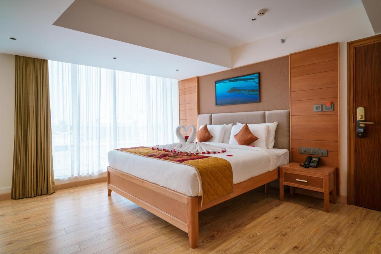Townbridge Hotels & Suites Коччи Экстерьер фото