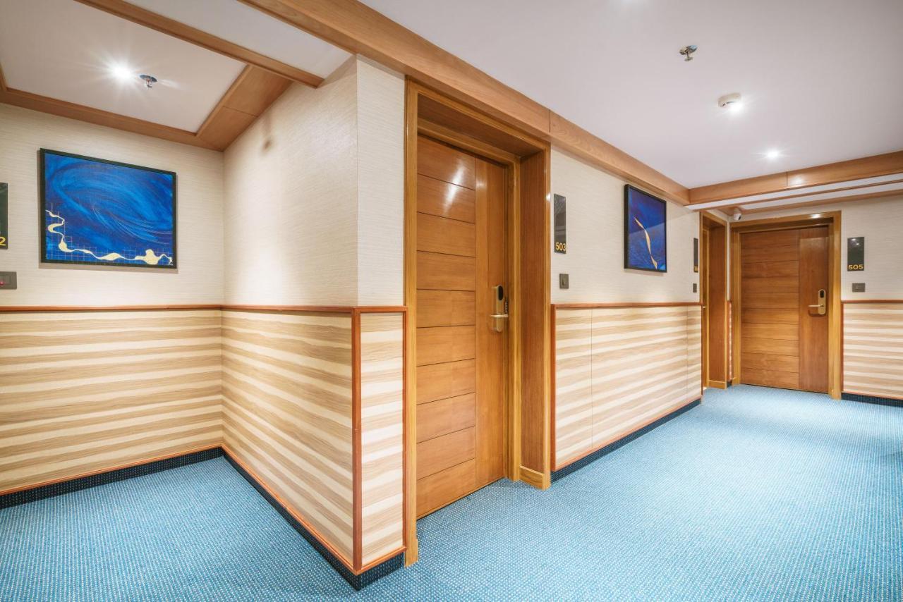 Townbridge Hotels & Suites Коччи Экстерьер фото