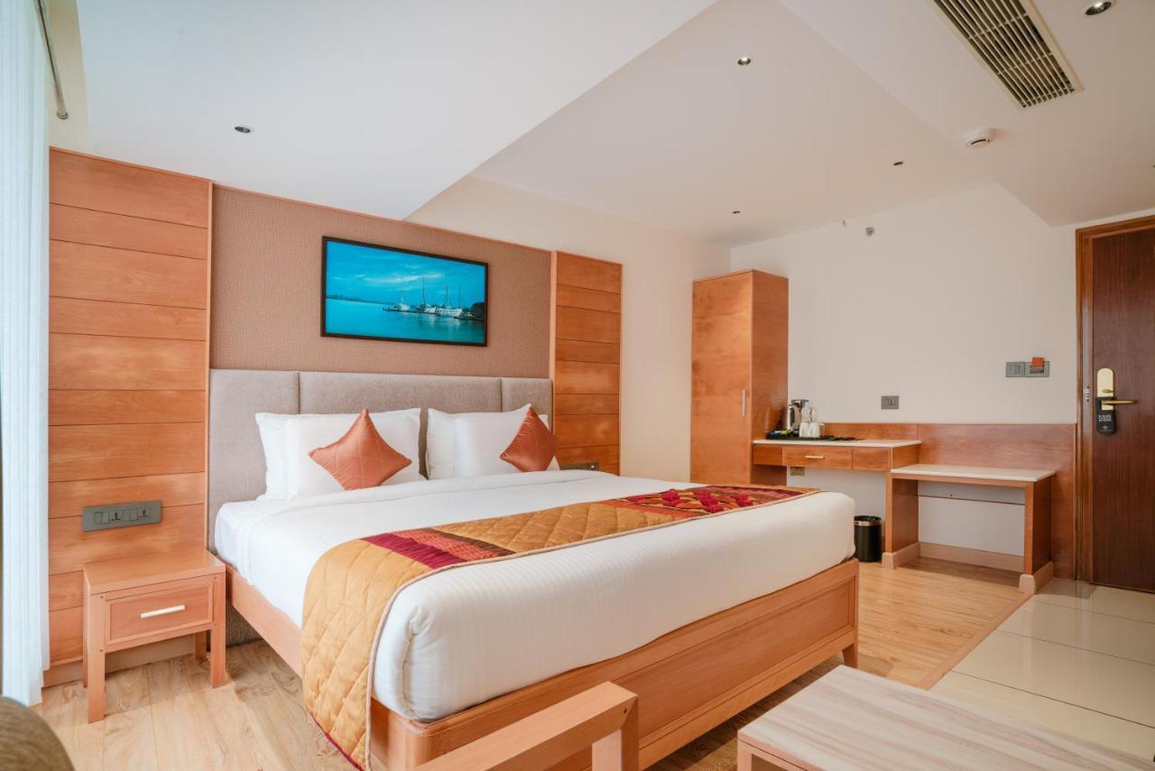 Townbridge Hotels & Suites Коччи Экстерьер фото