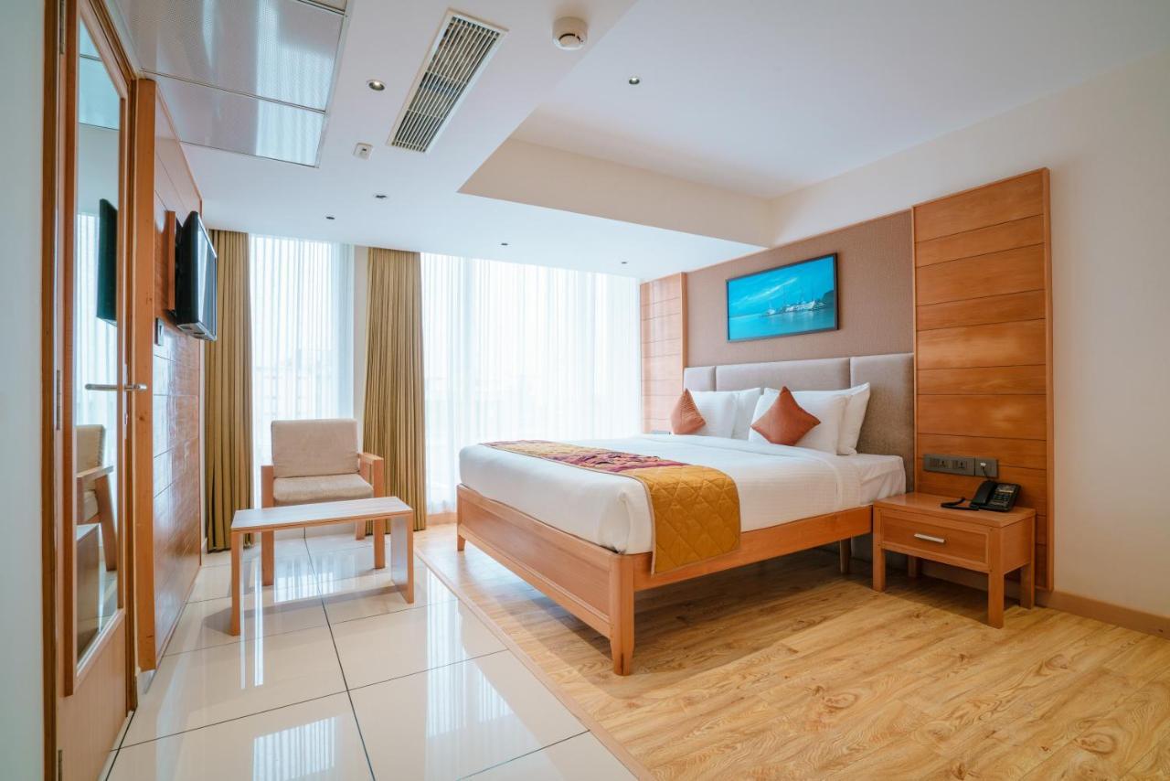 Townbridge Hotels & Suites Коччи Экстерьер фото