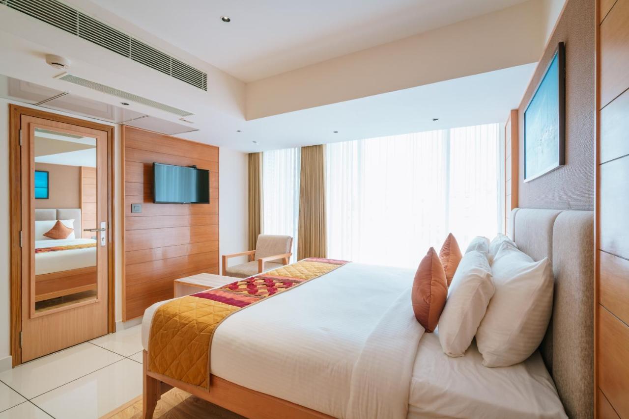 Townbridge Hotels & Suites Коччи Экстерьер фото