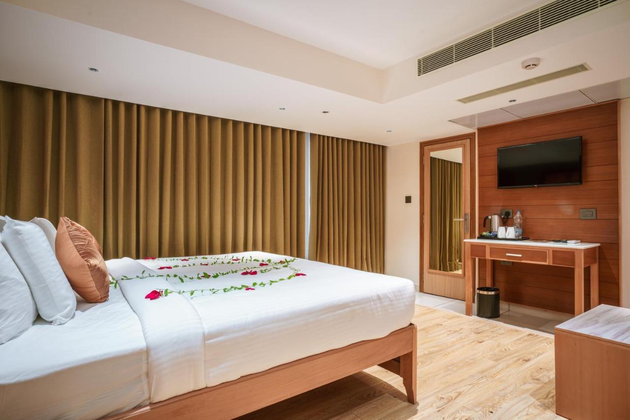 Townbridge Hotels & Suites Коччи Экстерьер фото
